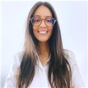 Passionnée par l’enseignement, je propose des cours d’arabe en ligne, ludiques, adaptés à tous les niveaux pour apprendre!